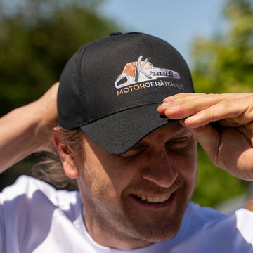Motorgerätehaus Krauß Curved Cap - Schwarz
